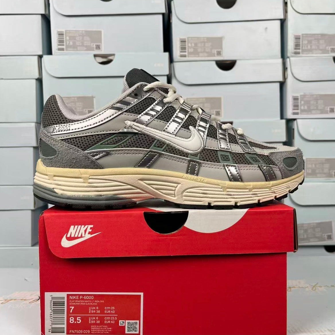 Nike P-6000