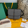 Goyard messenger