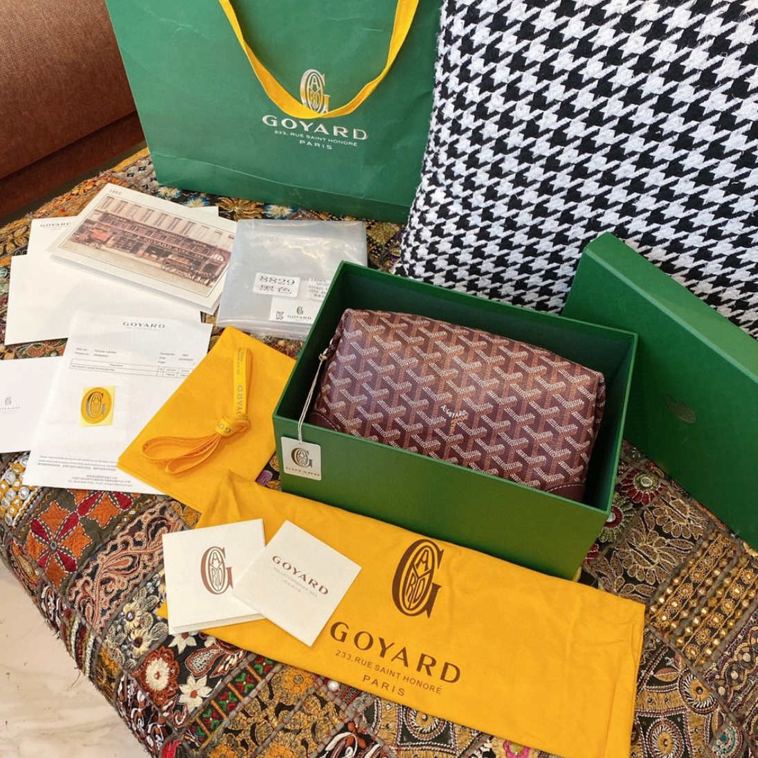 Goyard washbag