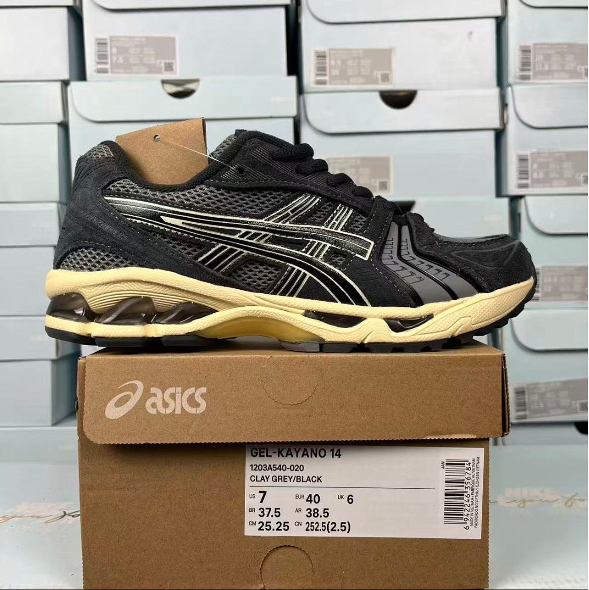 ASICS Gel-Kayano 14